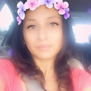 Meet your Posher, Vanessa